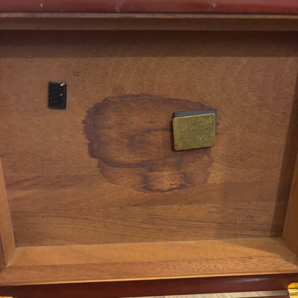 Wooden Humidor Box - Picture 5 of 9